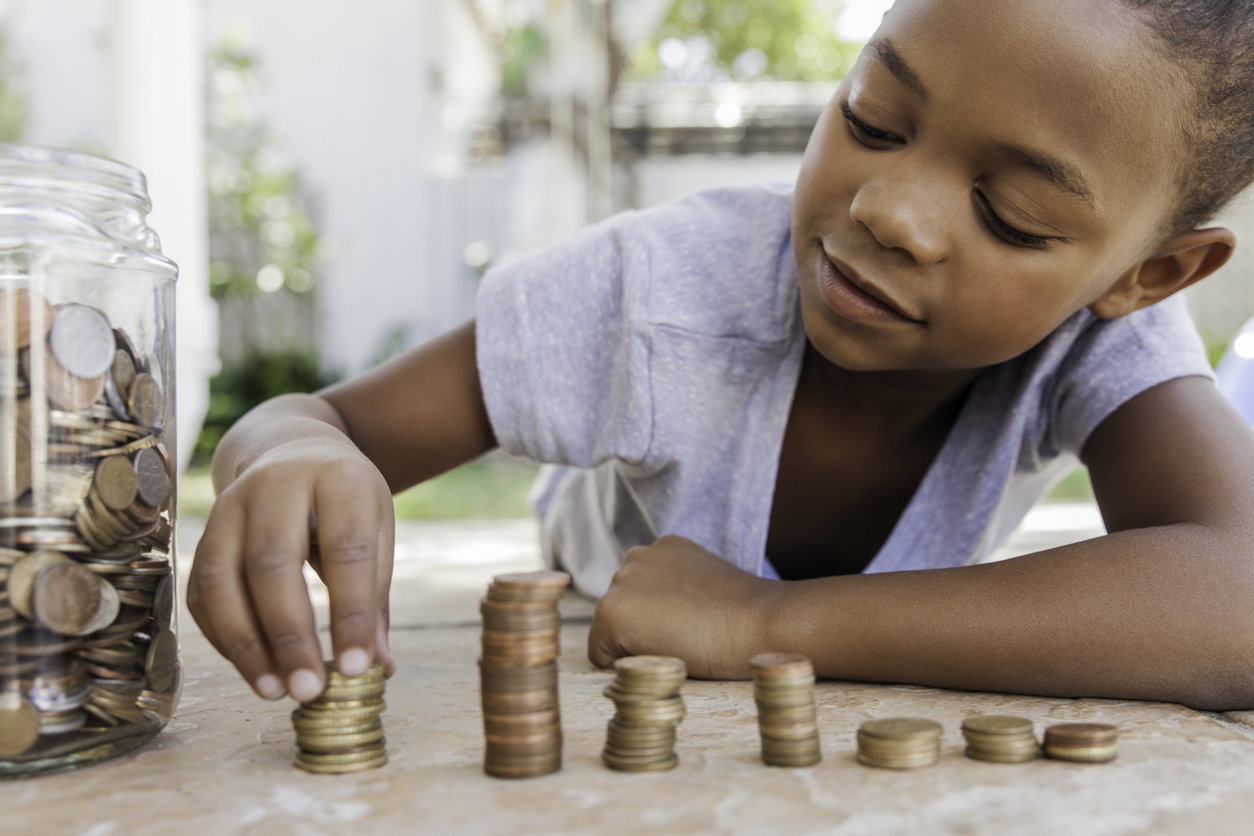 Strategies to Educate Kids About Saving Money